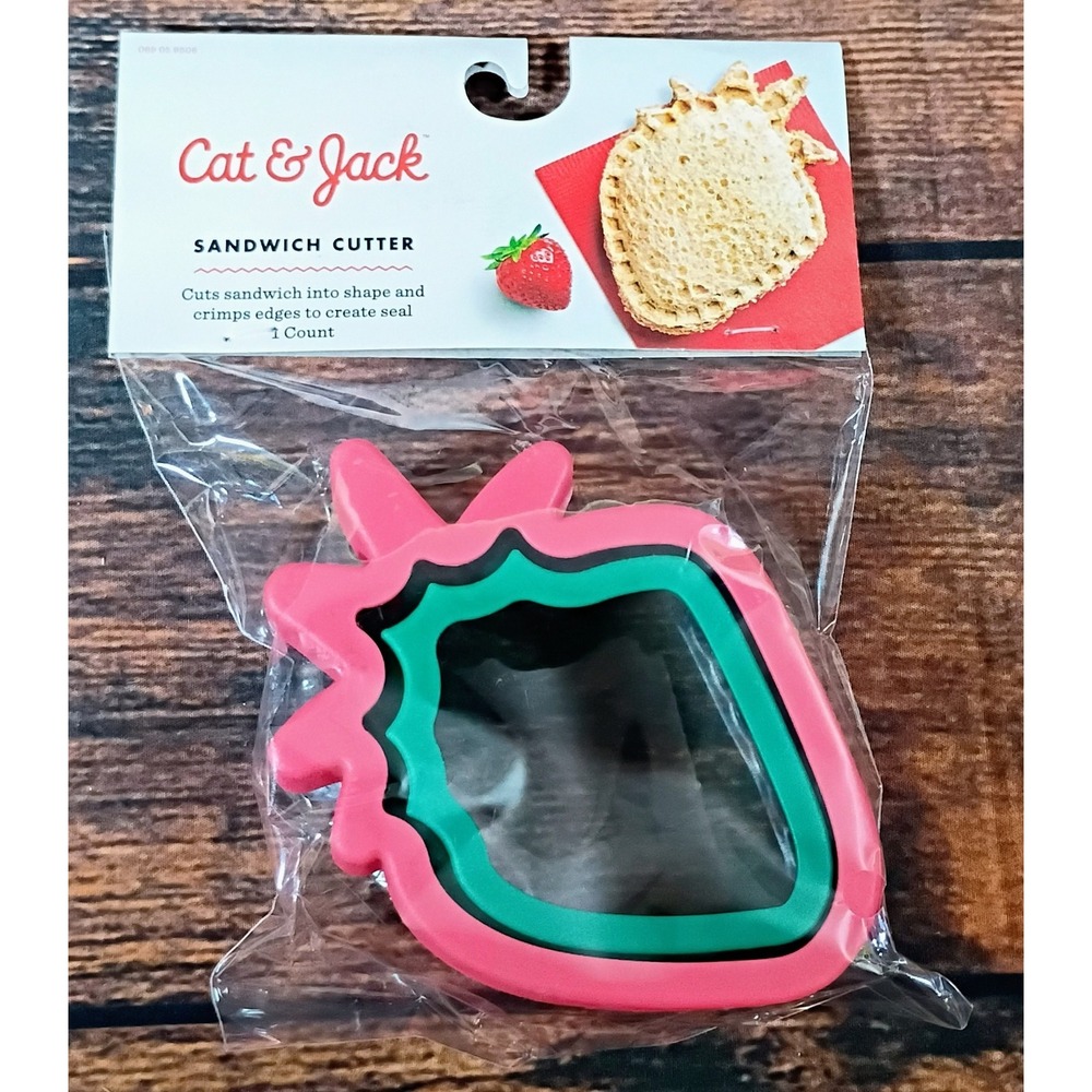 Cat & Jack Strawberry Sandwich Cutter and Sealer Pink Green BPA Free NEW